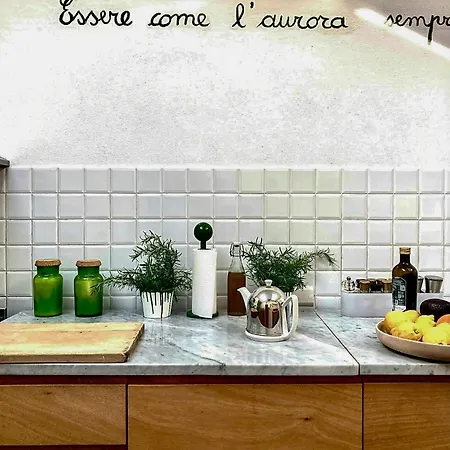 Hébergement de vacances With Private Sea Access In *