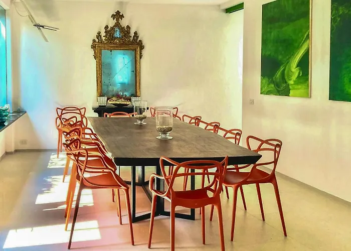 With Private Sea Access In Vakantiehuis *