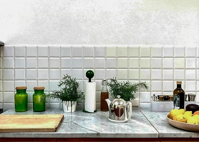 Vakantiehuis With Private Sea Access In *