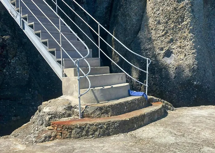 With Private Sea Access In Vakantiehuis Portofino